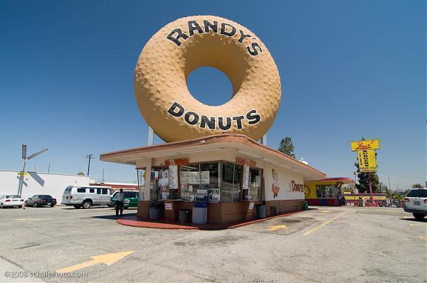 randys-donuts